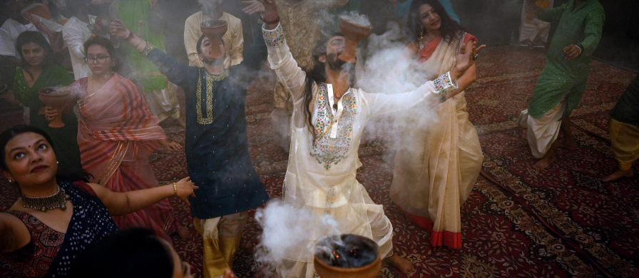 Dhunuchi Nach